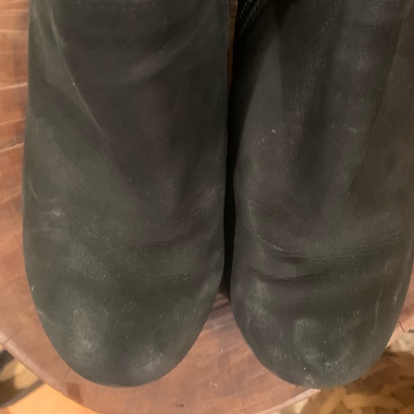 Wait… those are Danskos?!? - Picture 4 of 7